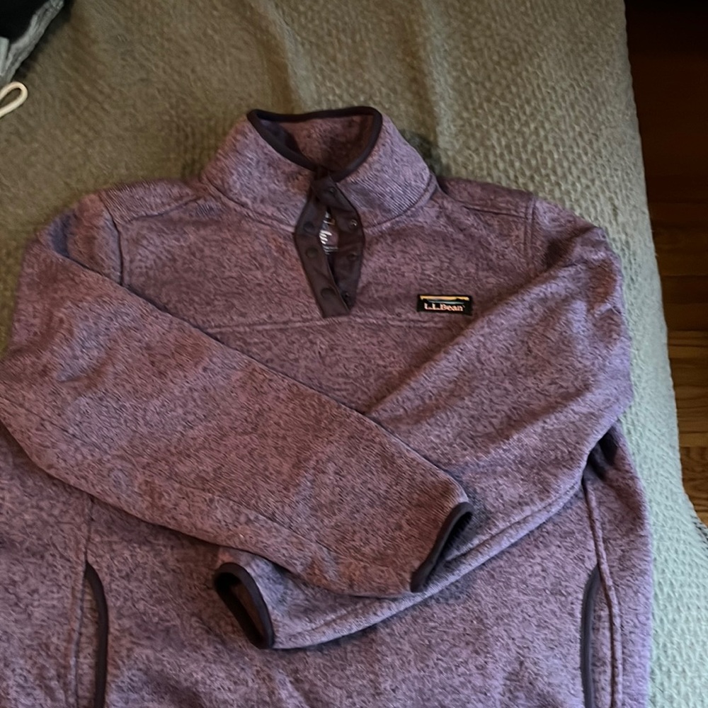 LL Bean pullover fleece